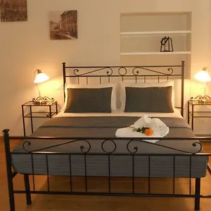 Urania - Le Muse Italia